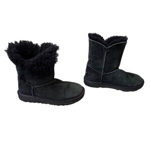 UGG AUSTRALIA Bailey Button II Boots Girls 12 Black Shearling Toddler Girl Boot
